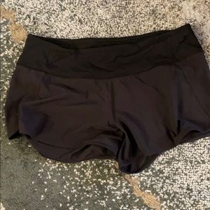 Lululemon Run times short